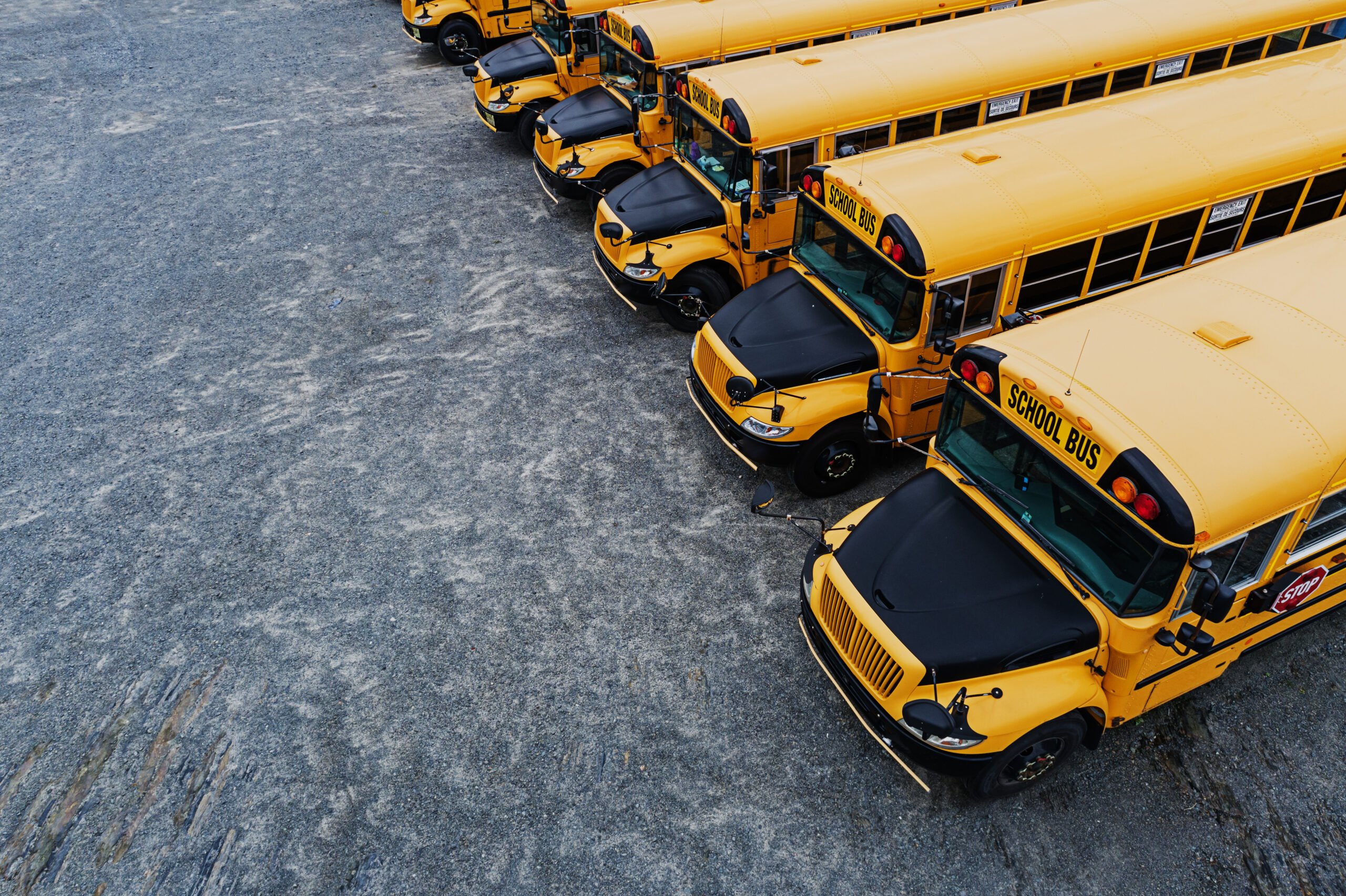 How School Districts Can Better Manage their Vehicles with Fleet Management Software